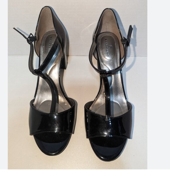 Bandolino "Abra" T-strap Open Toe Sandals - Picture 1 of 4